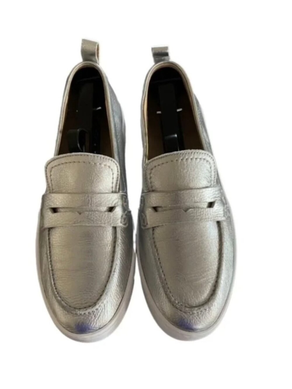Vionic Uptown Silver Hybrid Loafer, Size 6 - Picture 2 of 5
